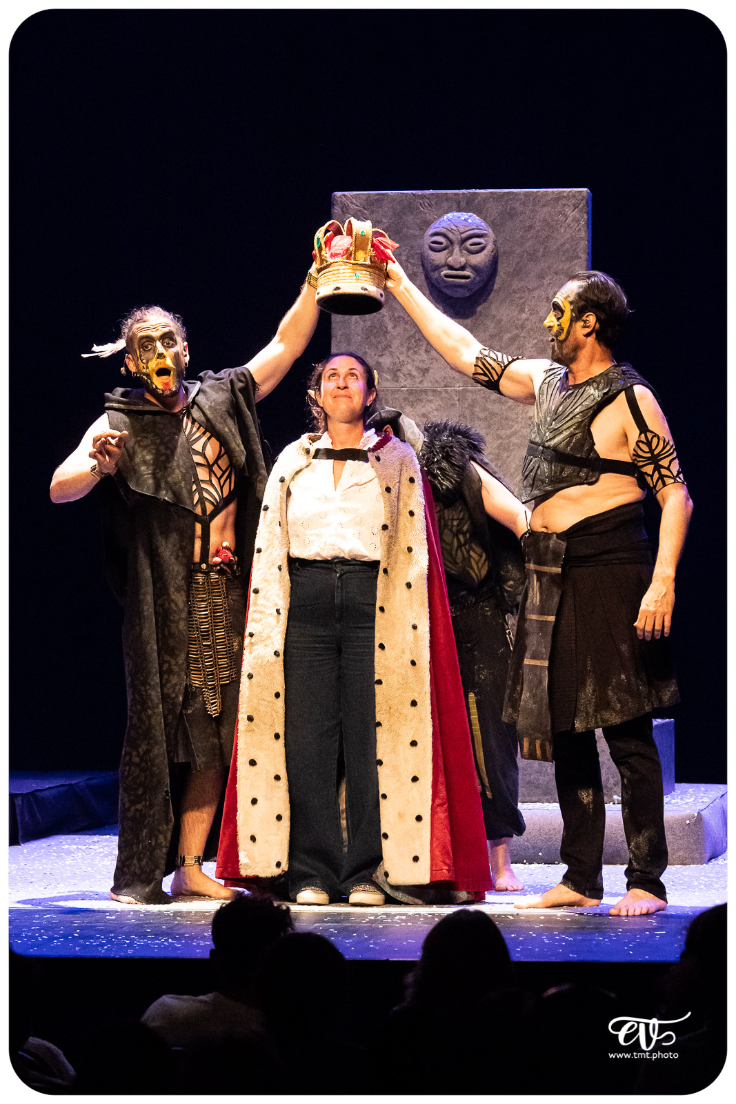 THE PRIMITALS (YLLANA & PRIMITAL BROTHERS)